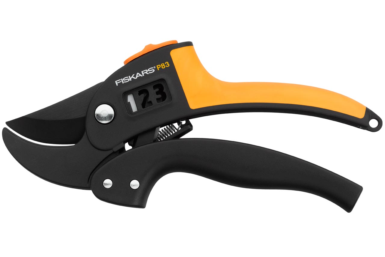 Увеличенная фотография Секатор Fiskars контактный с храповым механизмом